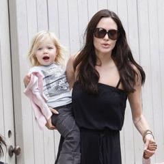 Fiica Angelinei Jolie si a lui Brad Pitt vrea sa fie actrita 1
