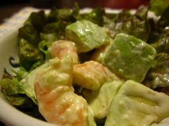 Salata de avocado cu creveti 1